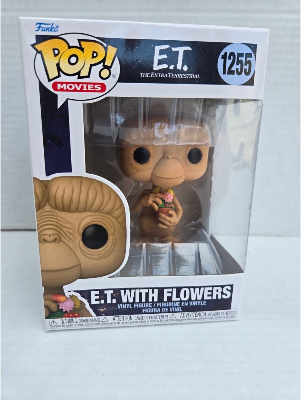 Funko Pop! Movies E.T. with Flowers Vinyl Figure #1255 - Very Good Condition